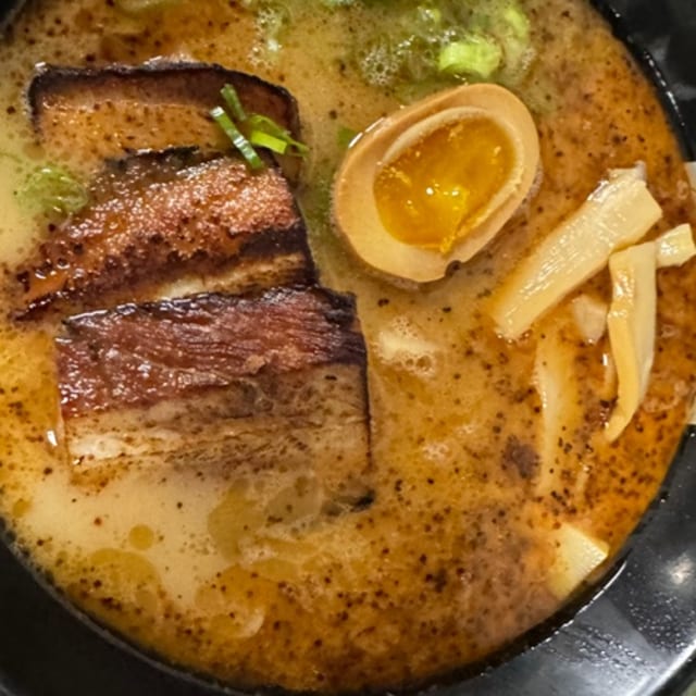 Itto Deluxe Ramen.