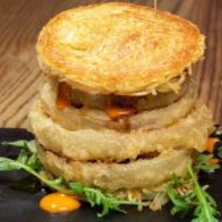 Ramen Burger: A Fusion Delight