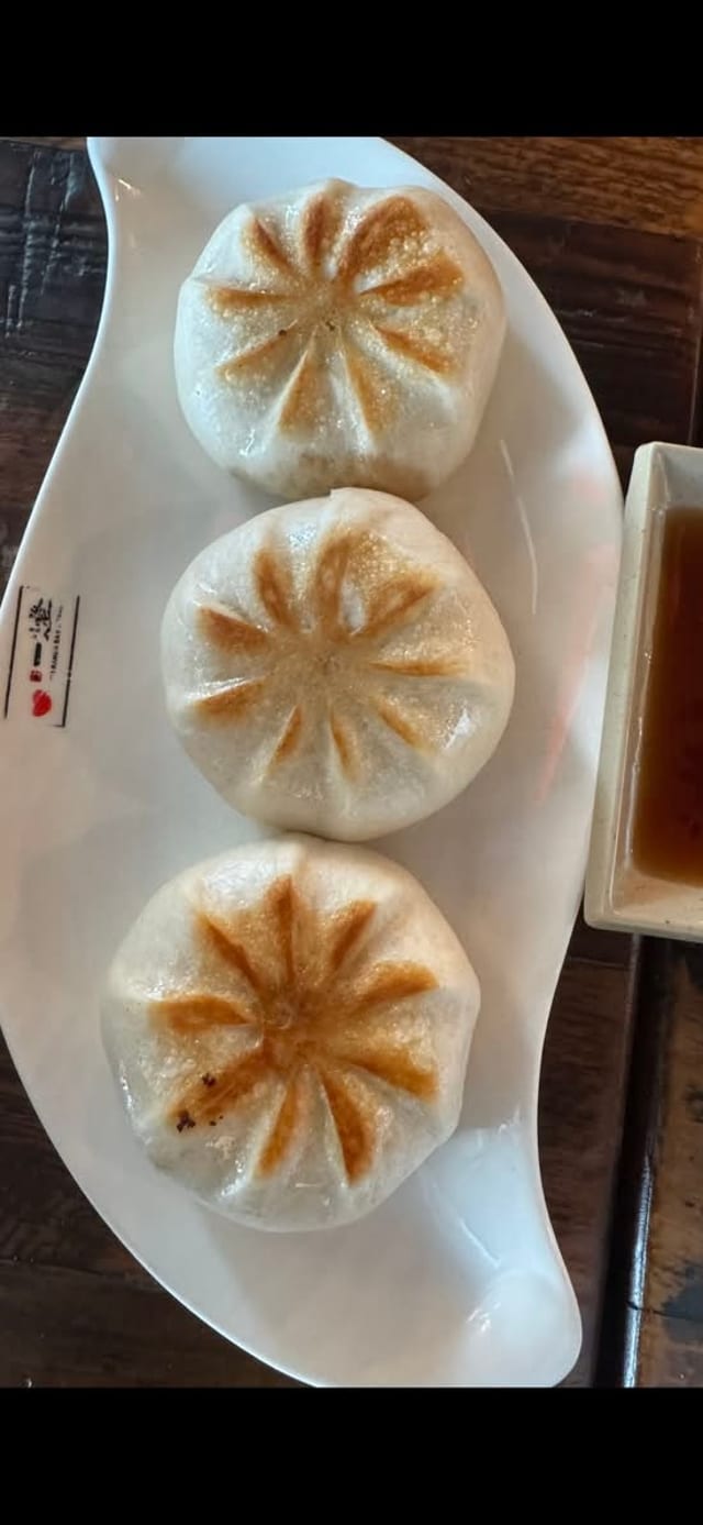 Pan Fried Bun (3 Pieces).